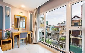 Lucky Star Hotel 146 Nguyen Trai